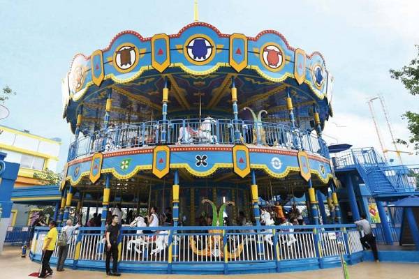 double decker carousel ride revenue